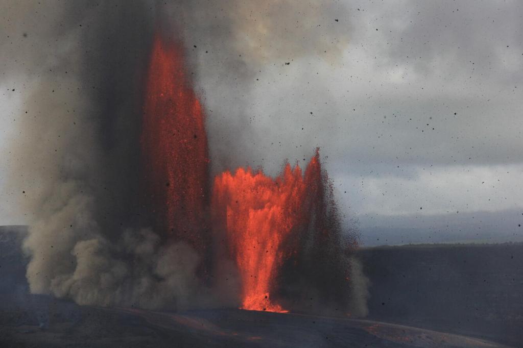 41st eruptive episode lave fountains at Kīlauea in Hawai'i.